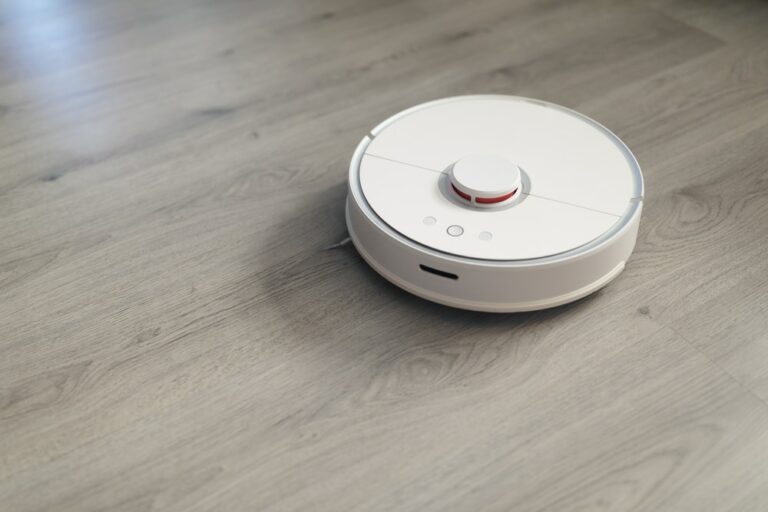 Who Invented the Robot Vacuum Cleaner and a Brief History