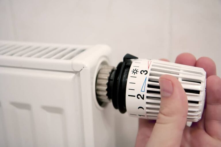 How to Fit a Thermostatic Radiator Valve the Easy Way