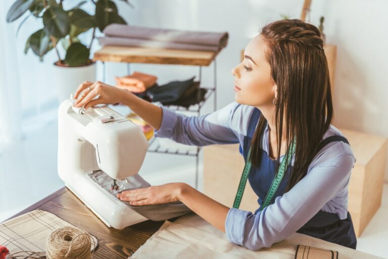 How Does a Sewing Machine Work: A Helpful Guide