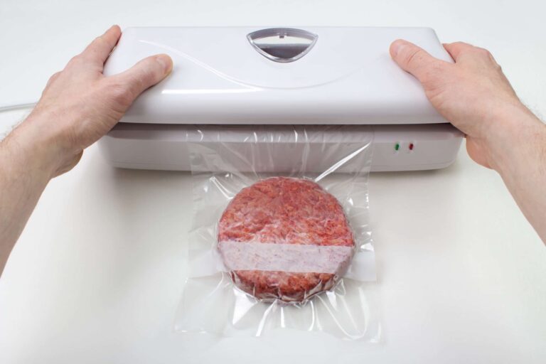 Your Guide to How to Use a Vacuum Sealer Properly