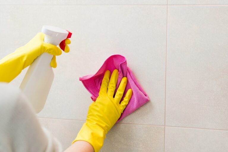 How to Clean Bathroom Tiles to Keep Them Sparkling