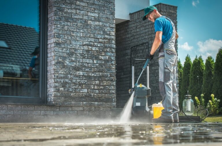 How to Use a Pressure Washer Safely: An in-Depth Guide