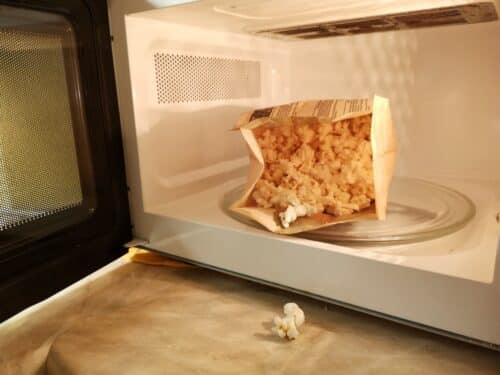 cooking snack using a microwave