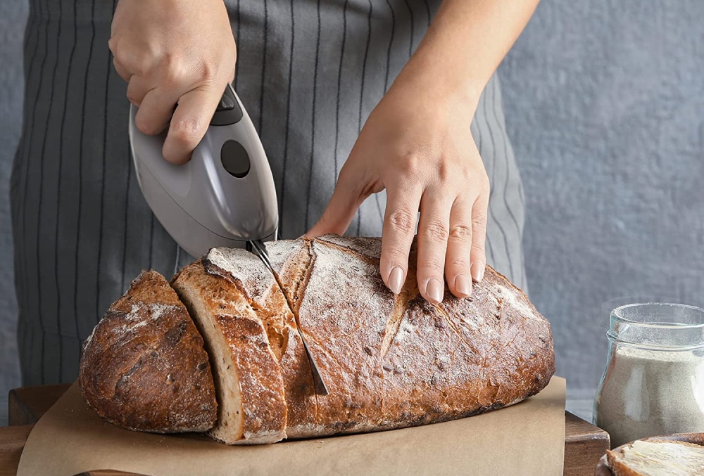 how to use an electric carving knife