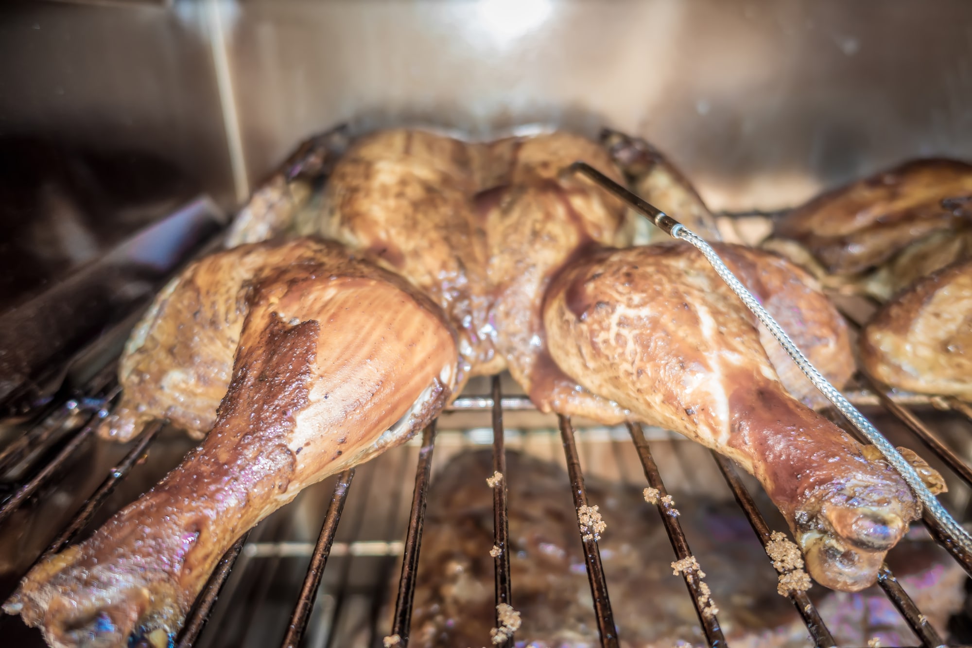 how to smoke a whole turkey in an electric smoker