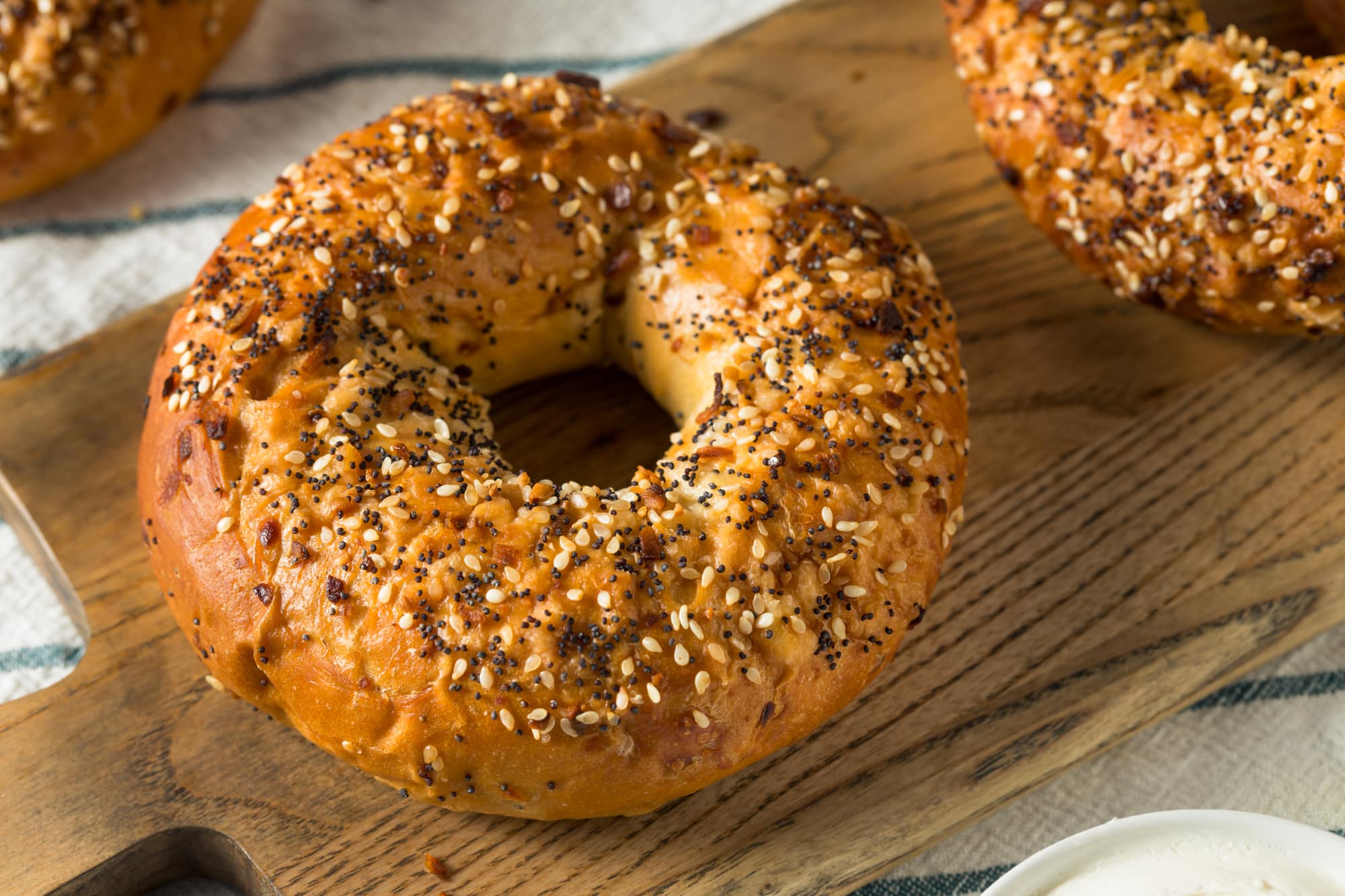 how to toast a bagel without a toaster