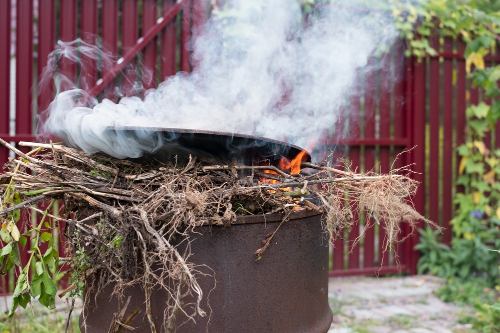 what can you burn in a garden incinerator