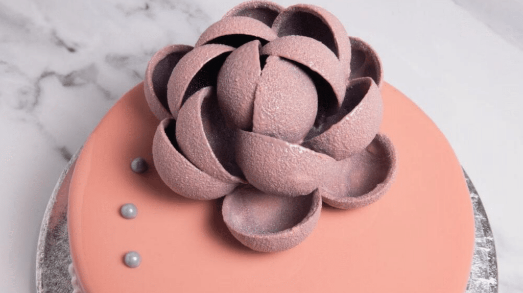 pink fondant cake
